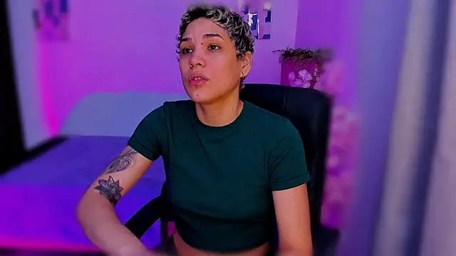 Charlee pink online show from 11.24.25