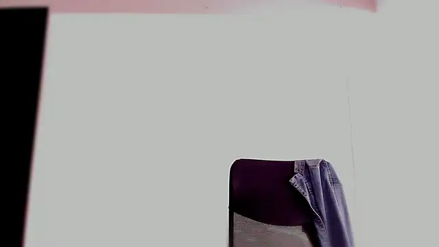 Charlee pink online show from 03.13.26