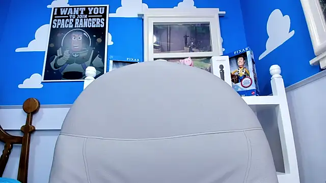 miss  allison online show from 02.05.25