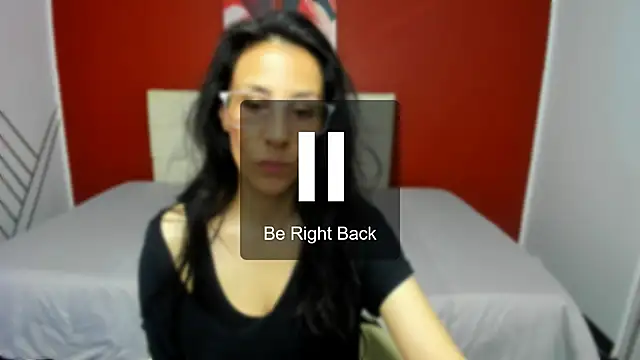 Snapshot of Abrillee1 chatting on 12.21.24 Abrillee1 online show from 12.21.24