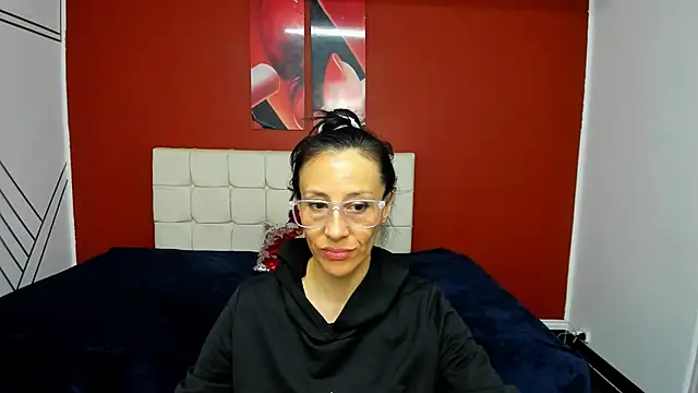 Snapshot of Abrillee1 chatting on 01.12.25 Abrillee1 online show from 01.12.25