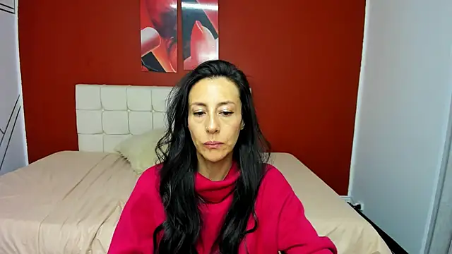 Snapshot of Abrillee1 chatting on 01.24.25 Abrillee1 online show from 01.24.25