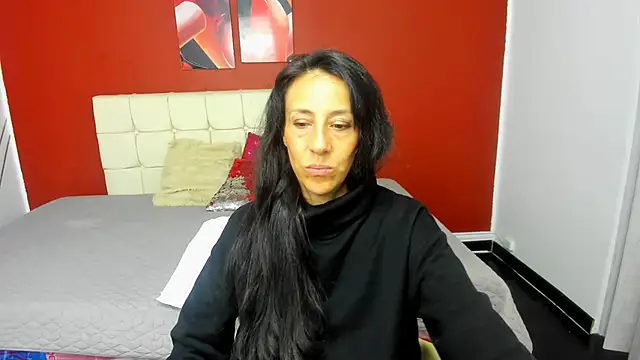 Snapshot of Abrillee1 chatting on 02.28.25 Abrillee1 online show from 02.28.25