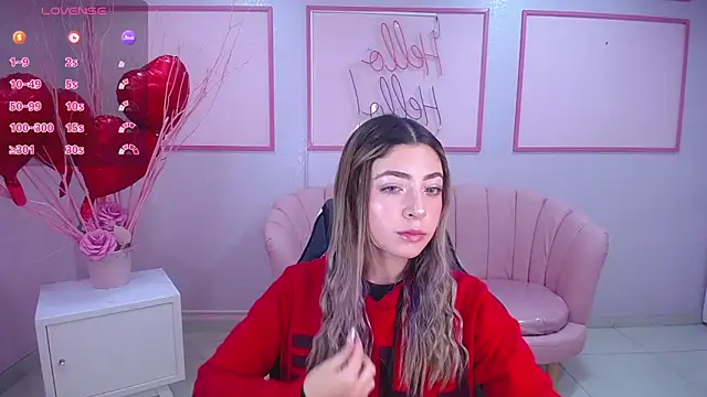 Snapshot of channel_blonde_a chatting on 02.06.25 channel blonde a online show from 02.06.25