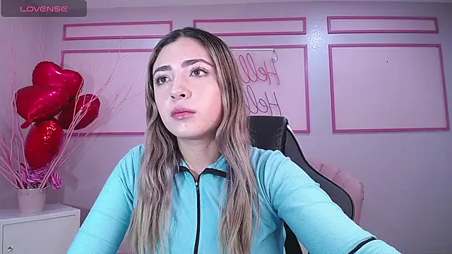 Snapshot of channel_blonde_a chatting on 02.26.25 channel blonde a online show from 02.26.25