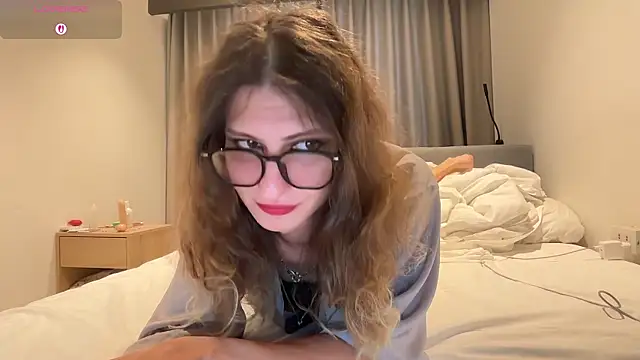 Alice Pinkhead online show from 07.07.26