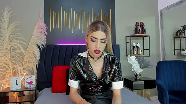 Snapshot of BrianaSchafer chatting on 02.12.25 BrianaSchafer online show from 02.12.25