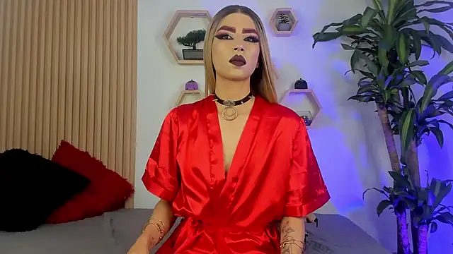 Snapshot of BrianaSchafer chatting on 10.01.25 BrianaSchafer online show from 10.01.25