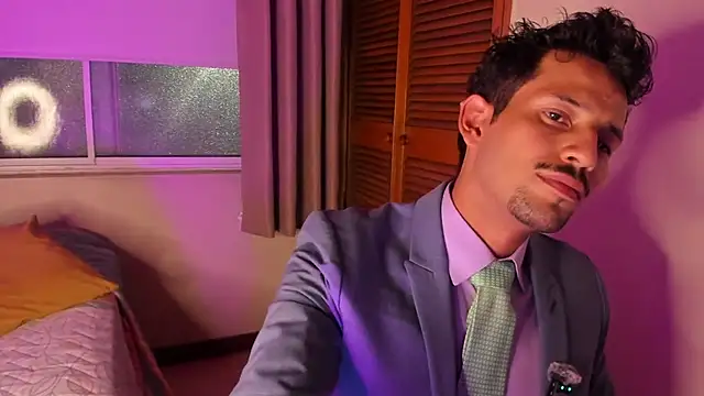 Nicholasrodrii online show from 02.10.26