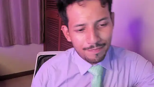 Nicholasrodrii online show from 02.13.26