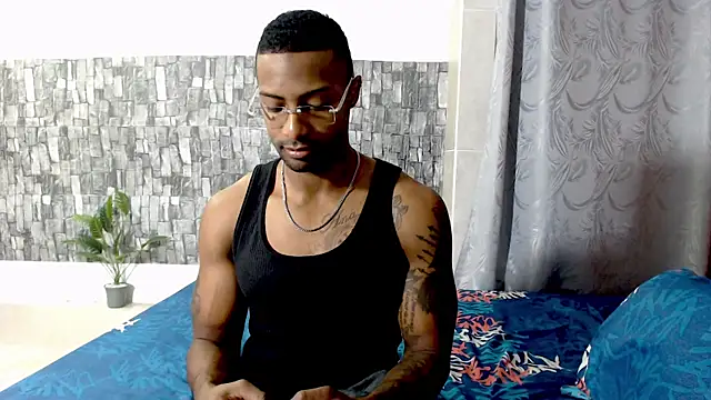 Snapshot of Joseephjackson chatting on 02.24.25 Joseephjackson online show from 02.24.25