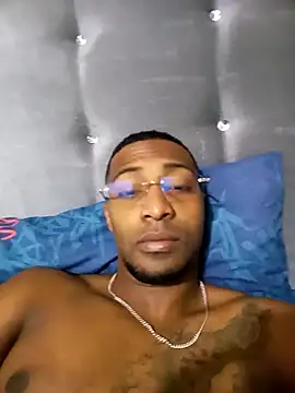 Snapshot of Joseephjackson chatting on 03.11.25 Joseephjackson online show from 03.11.25