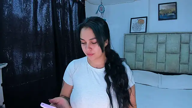 Snapshot of brianaGuzman chatting on 05.30.26 brianaGuzman online show from 05.30.26
