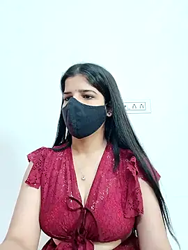 aaliya bhattt online show from 12.12.24