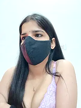 aaliya bhattt online show from 12.26.24