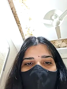 Snapshot of aaliya_bhattt chatting on 07.21.26 aaliya bhattt online show from 07.21.26