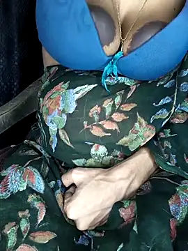 Snapshot of baby_soni78690 chatting on 09.19.25 baby soni78690 online show from 09.19.25