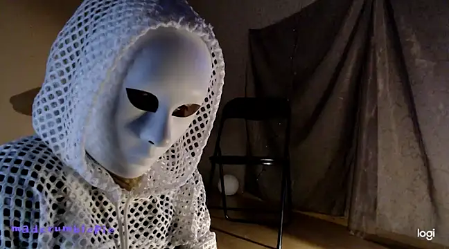 madcrumblepie online show from 12.22.24