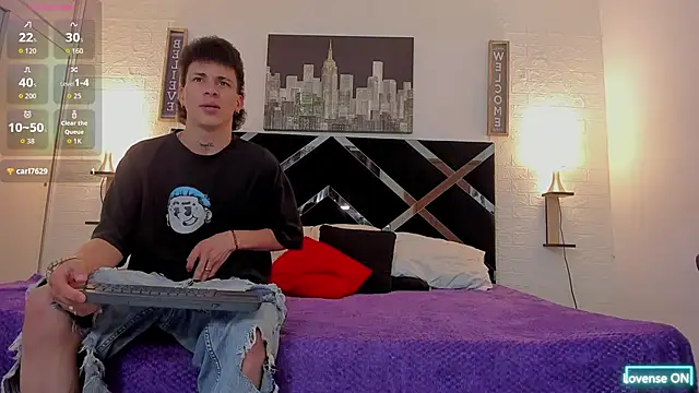 nakedfoam1 online show from 09.18.25