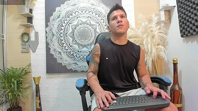 nakedfoam1 online show from 01.19.26