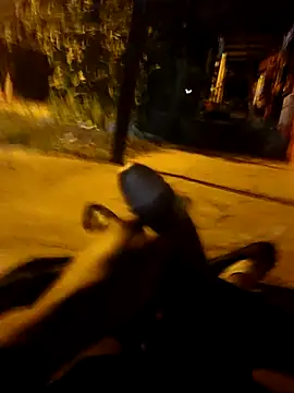 BeetledFlouter12 online show from 09.26.25