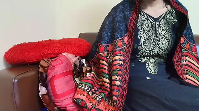 Srabontii online show from 12.03.25