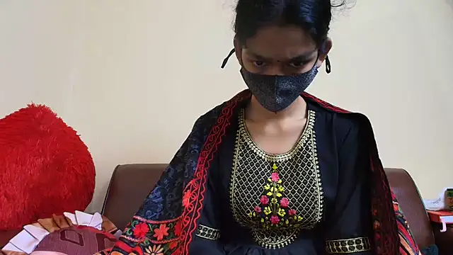 Srabontii online show from 12.03.25