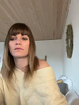 Snapshot of Milla__one chatting on 02.06.25 Milla  one online show from 02.06.25