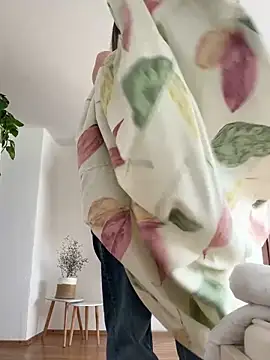 Snapshot of Milla__one chatting on 03.05.25 Milla  one online show from 03.05.25