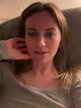 Snapshot of Milla__one chatting on 03.13.25 Milla  one online show from 03.13.25