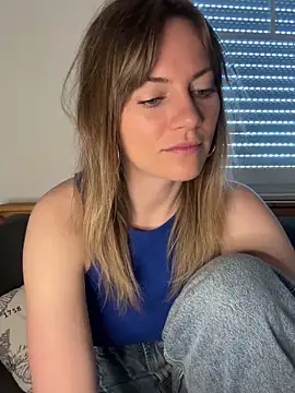 Snapshot of Milla__one chatting on 03.20.25 Milla  one online show from 03.20.25