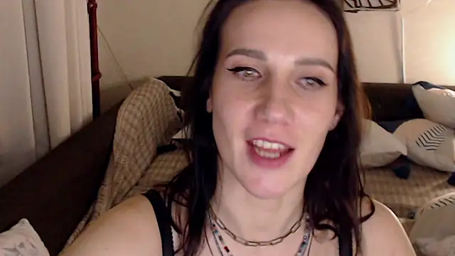 Snapshot of pepper_milf chatting on 03.13.25 pepper milf online show from 03.13.25