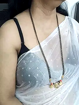 Deepthi Mysore online show from 02.13.25