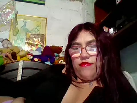 dafne19  online show from 02.17.25