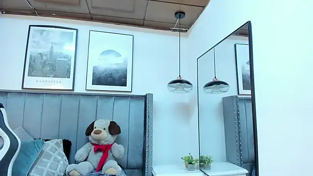 Alaia Cute online show from 12.02.25