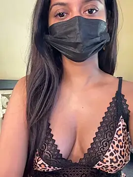 Snapshot of Aakanshaa__ chatting on 05.19.26 Aakanshaa online show from 05.19.26