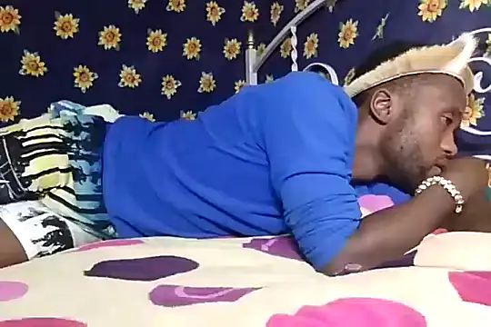 bull Giant online show from 12.19.24