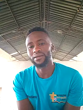 bull Giant online show from 02.13.25