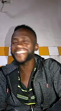 bull Giant online show from 03.02.25