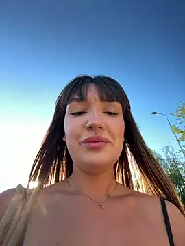 Snapshot of Sophie_Avory chatting on 07.18.26 Sophie Avory online show from 07.18.26