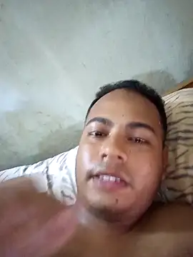 Snapshot of AlkalineCalmness chatting on 11.14.25 AlkalineCalmness online show from 11.14.25