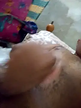 Snapshot of AlkalineCalmness chatting on 11.19.25 AlkalineCalmness online show from 11.19.25