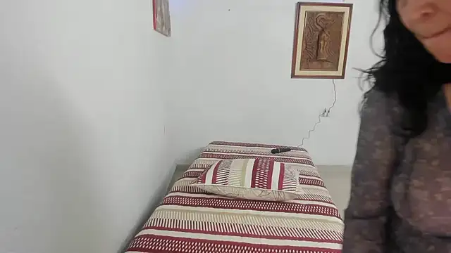 Juana Sweet online show from 12.14.25