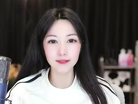 Nuyoah-77 online show from 01.21.25