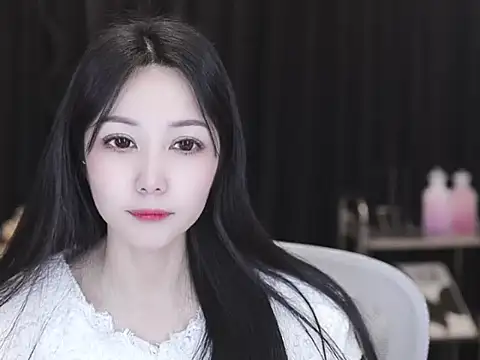 Snapshot of Nuyoah-77 chatting on 02.06.26 Nuyoah-77 online show from 02.06.26