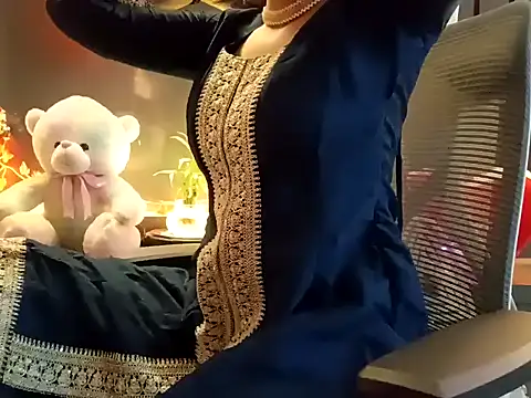 Snapshot of GoldnessAishu chatting on 01.30.25 GoldnessAishu online show from 01.30.25