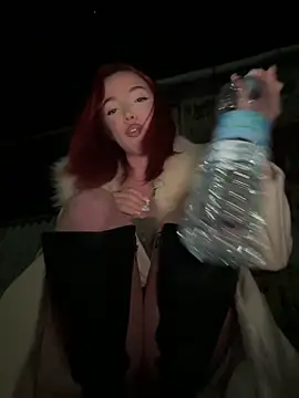 Snapshot of gloria01_daddy chatting on 02.16.26 gloria01 daddy online show from 02.16.26