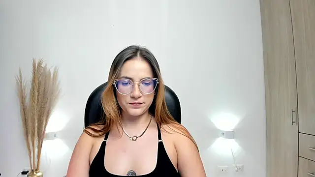 Snapshot of RyliieHunter chatting on 01.03.25 RyliieHunter online show from 01.03.25