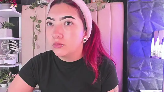 Mia Rinn online show from 01.17.26