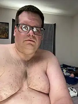 Snapshot of treatbobnicer chatting on 02.03.26 treatbobnicer online show from 02.03.26